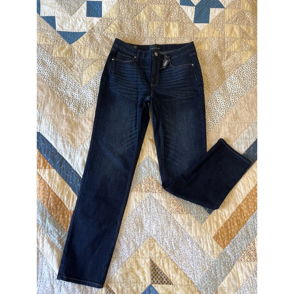 White House Black Market High Rise Slim Sculpt Jean size 10